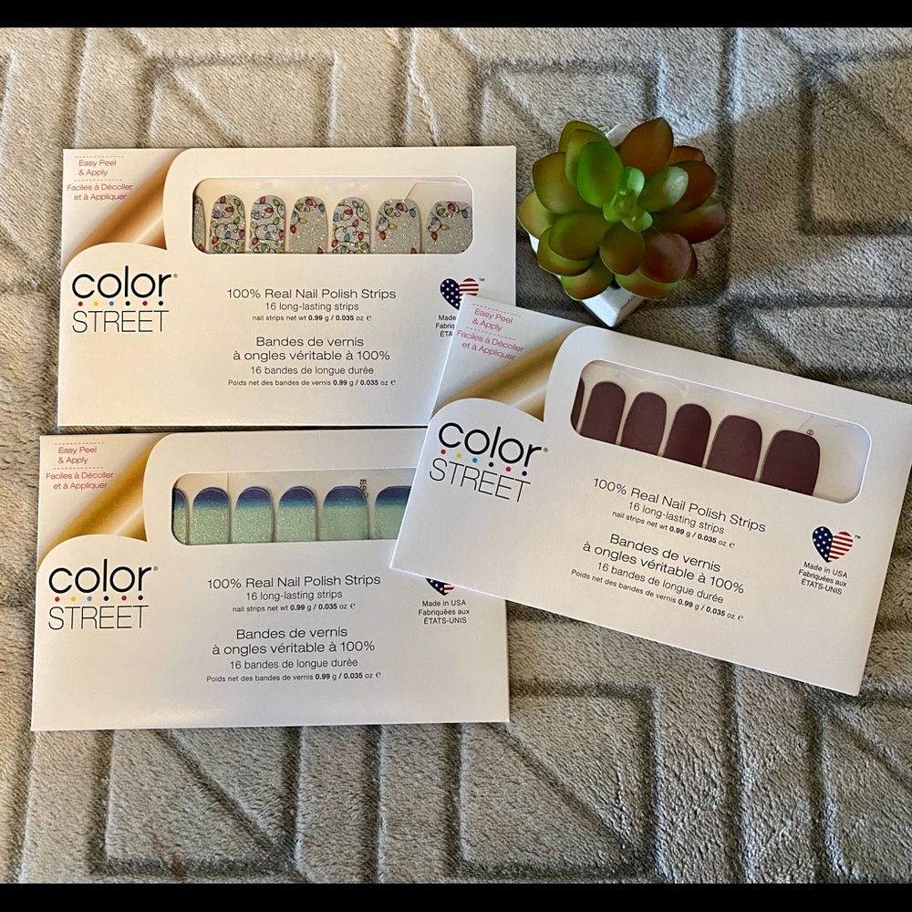 CHRISTMAS 🎄 Color Street Bundle! New, Glitter!!
